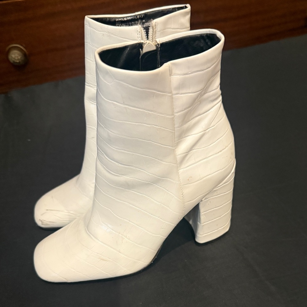 Madden Girl brand - Women's size 6 white croc block heel booties.